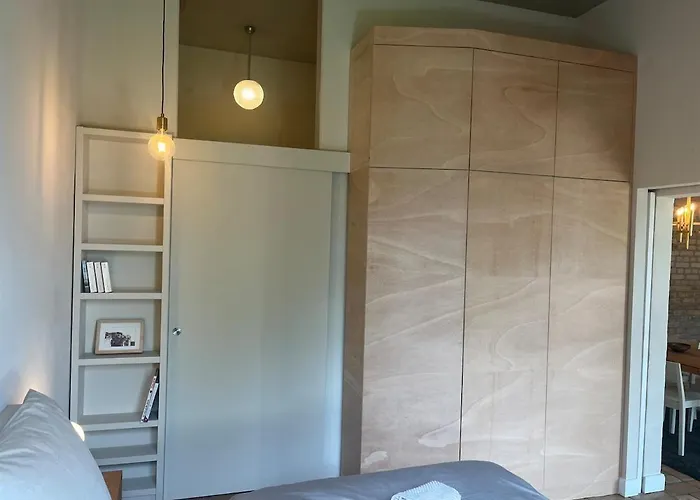 アパート Helle Loft Mit Eingenem Garten