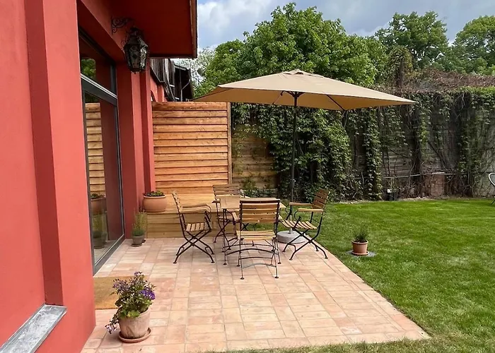 Helle Loft Mit Eingenem Garten アパート